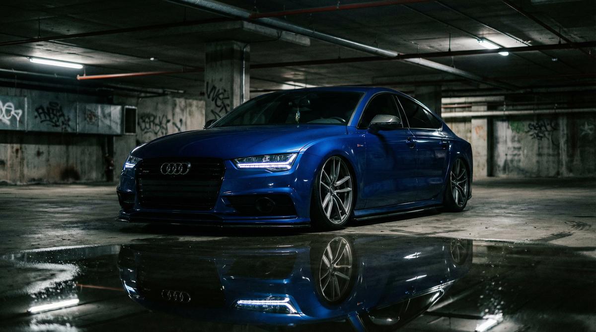 免费看片 - 奥迪A7夜景视频